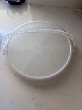 Vintage Tupperware. Susan divided serving tray w/Handle and lid